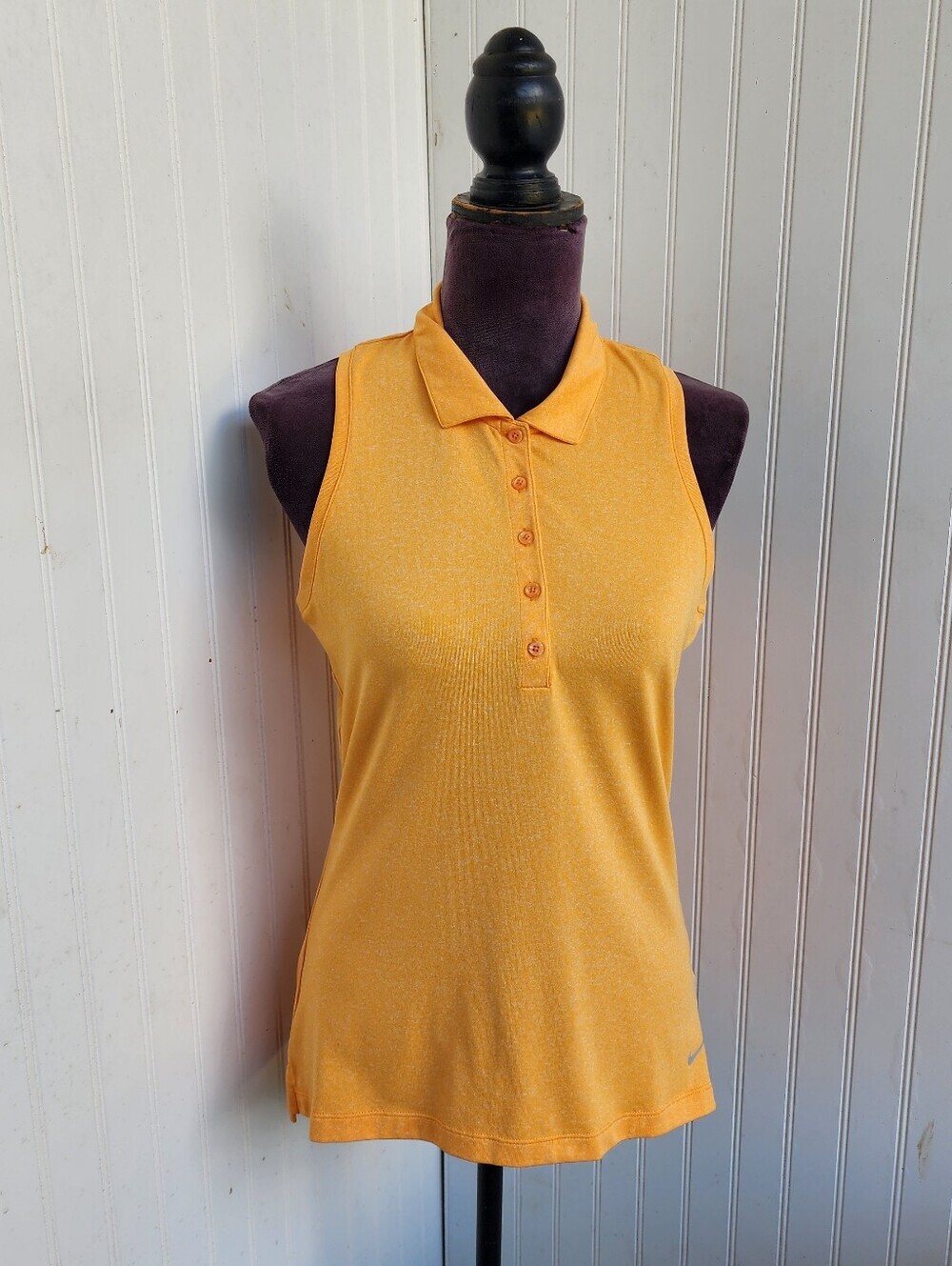 Nike Women's Orange Golf Tennis Sleeveless Polo S Top Athletic Buttons Sz M